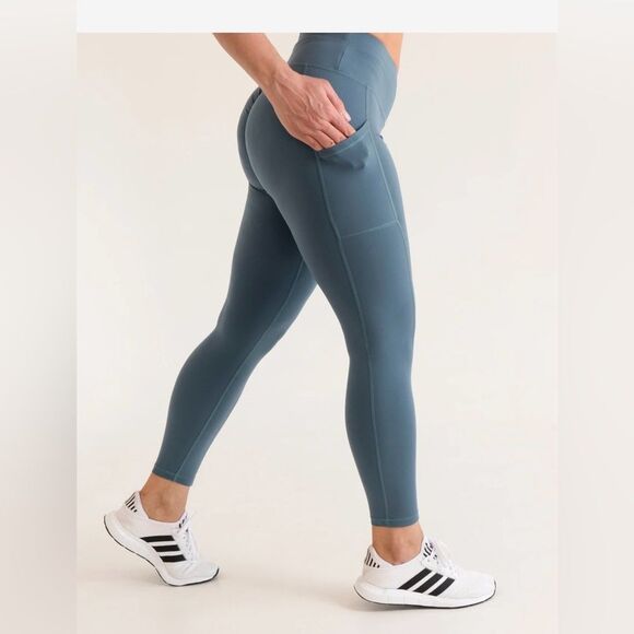 Pro-Fit Basic High Waist Tummy Control Butt Lifting Legging in MAUVE PINK - Picture 5 of 10